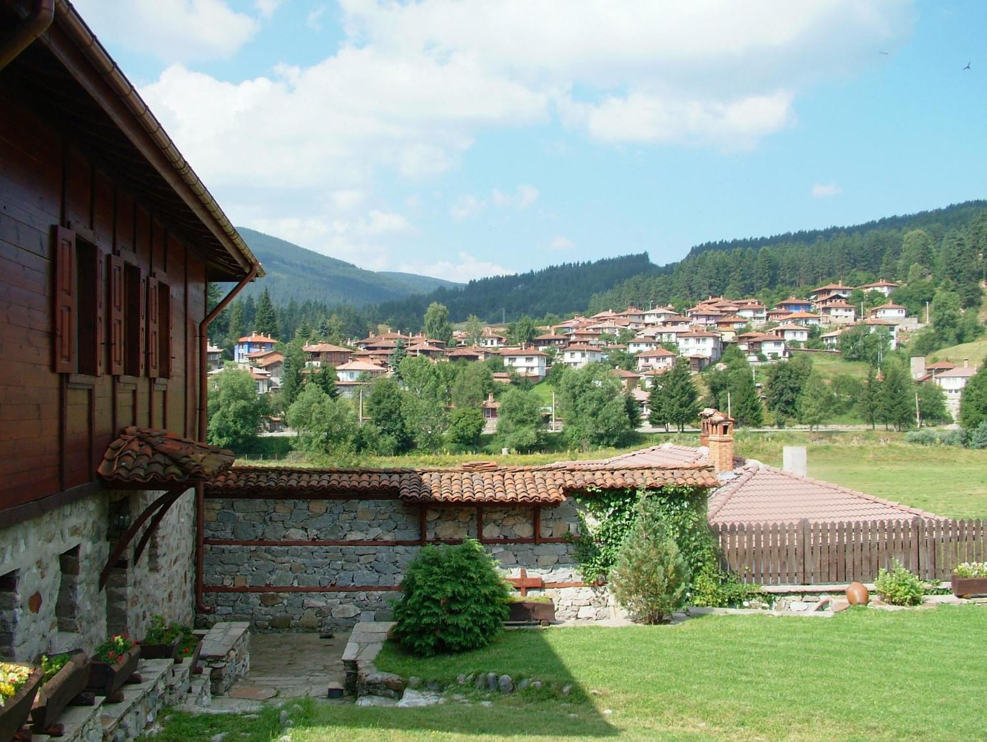 Hadji Neikovi Guest Houses Koprivshtitsa Exterior photo